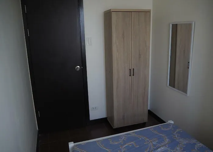 The B Flat. 2br San Lorenzo Place Makati Aparthotel Manila